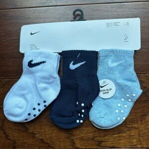 🍂Nike White and Blue Socks with Non-Slip Grips